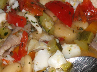 Weiße Bohnen und Fisch